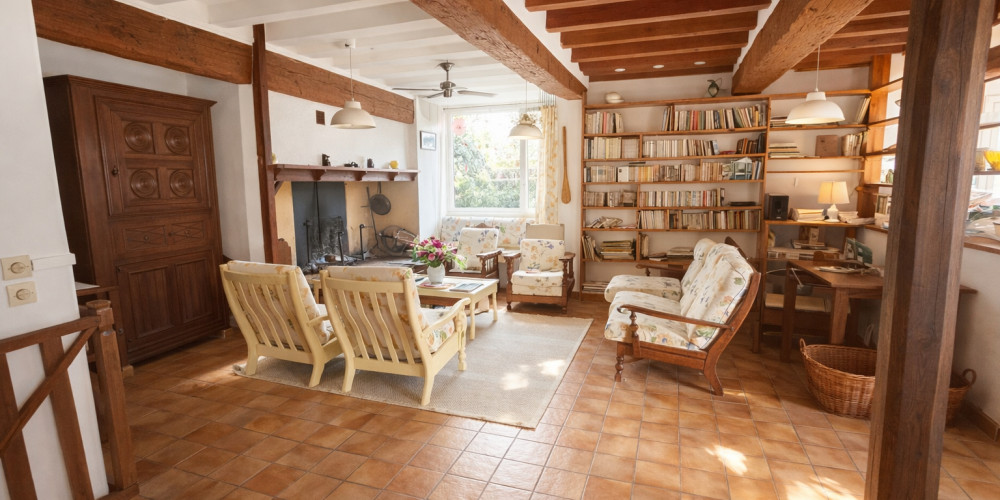 maison à EAUX BONNES (64440)